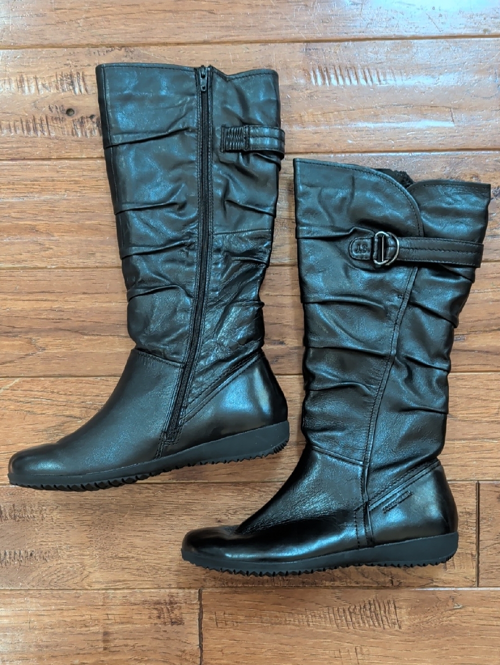 Josef Seibel Naly 23 Black Ruched Leather Boots with Buckle - Picture 3 of 9